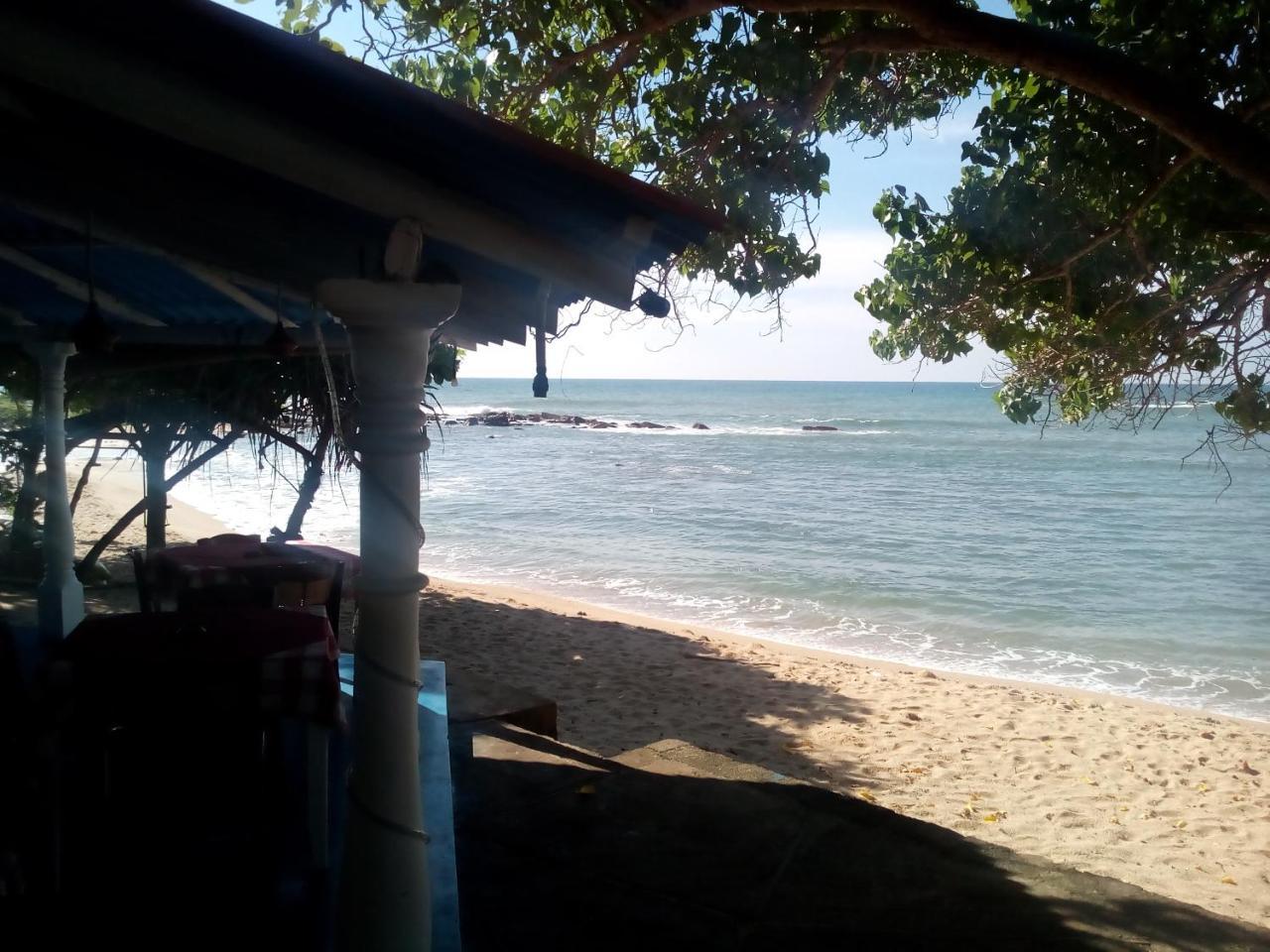 Sun Sea Guest Home Tangalle Exterior foto